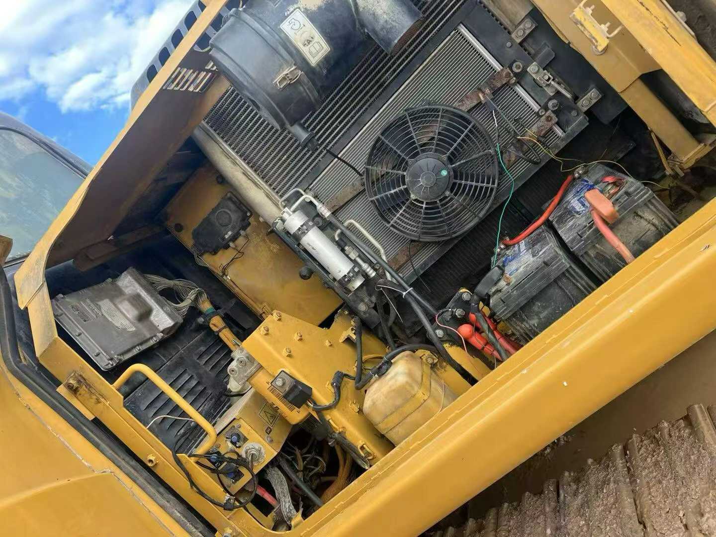 Compre Excavadora Caterpillar M315D Usada / 6