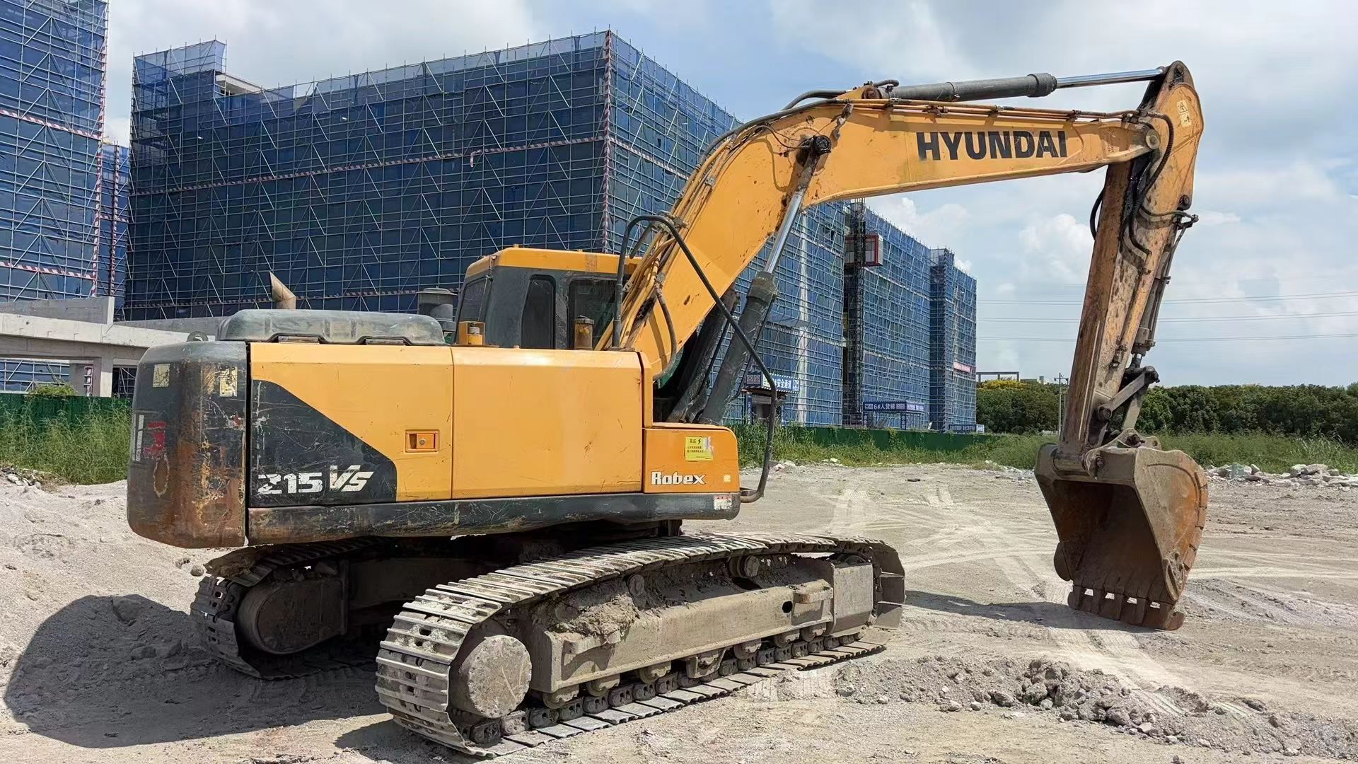 شراء حفارة Hyundai R215VS مستعملة / 2