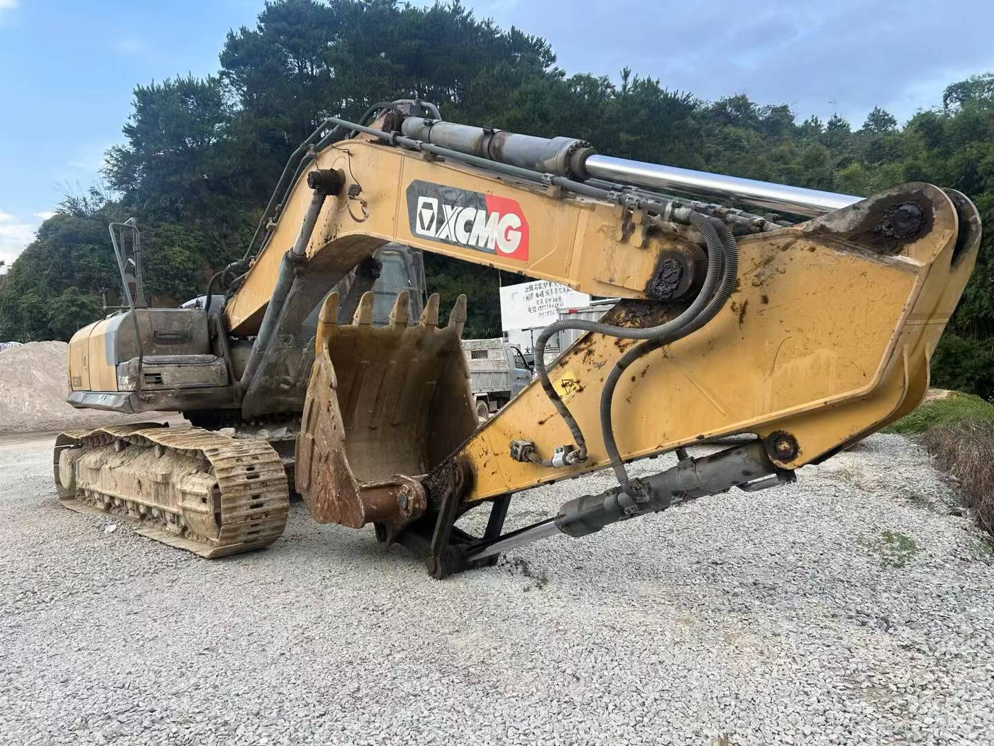 شراء حفارة XCMG XE380K مستعملة / 3