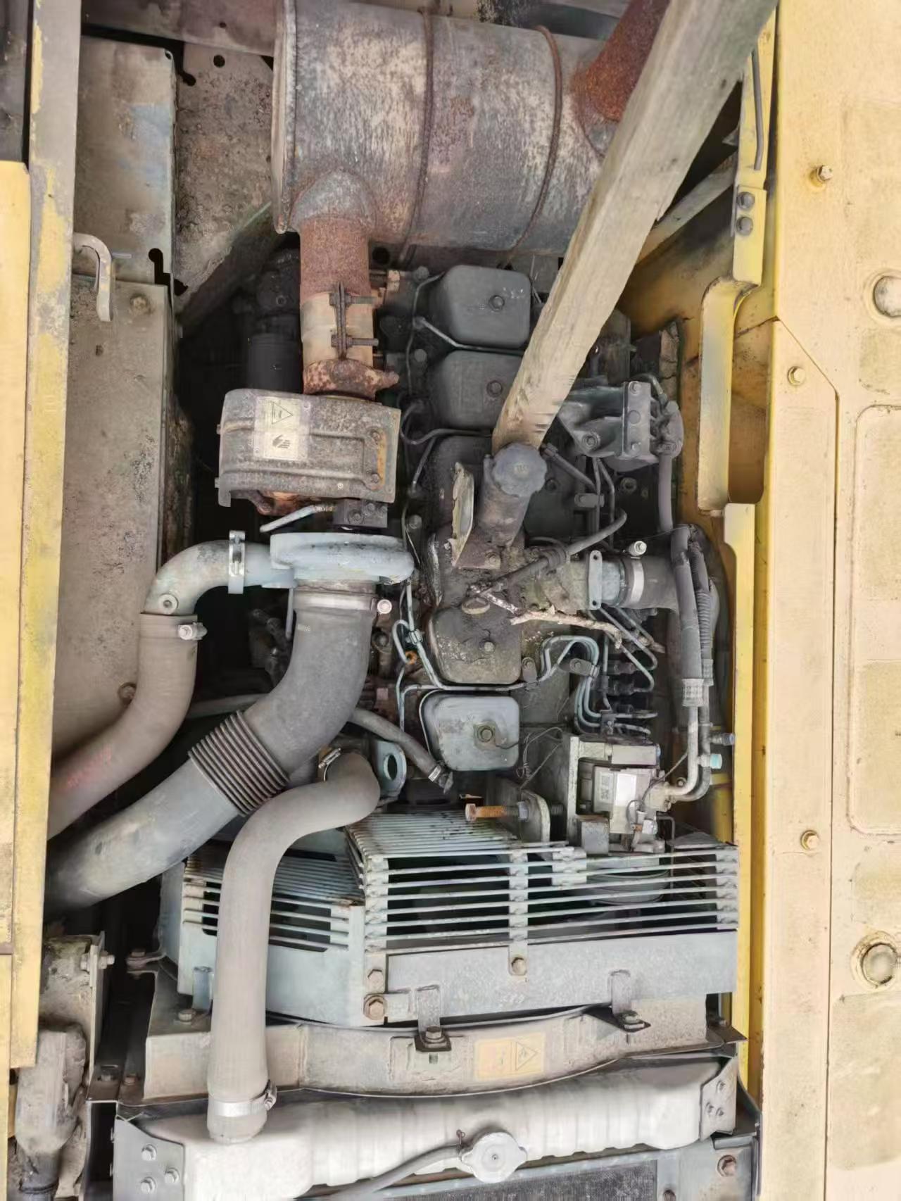Compre Excavadora Komatsu PC210-7 Usada / 5