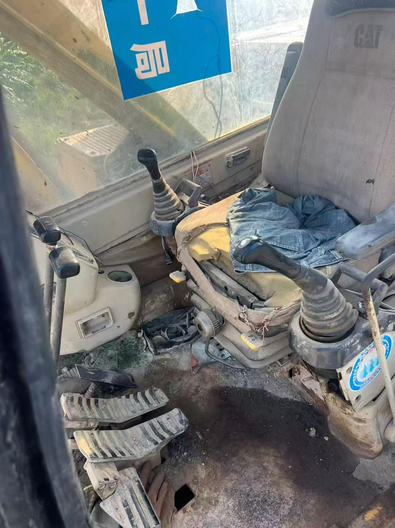 Buy Caterpillar 320A Used Excavator / 5 Buy Caterpillar 320A Used Excavator / 5