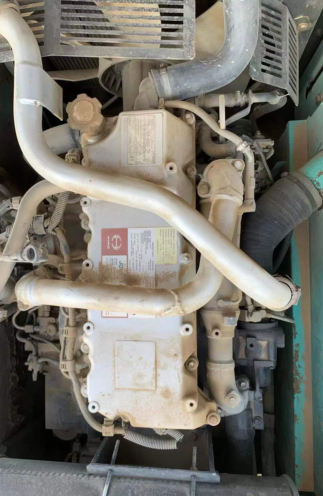 شراء حفارة Kobelco SK200 مستعملة / 6
