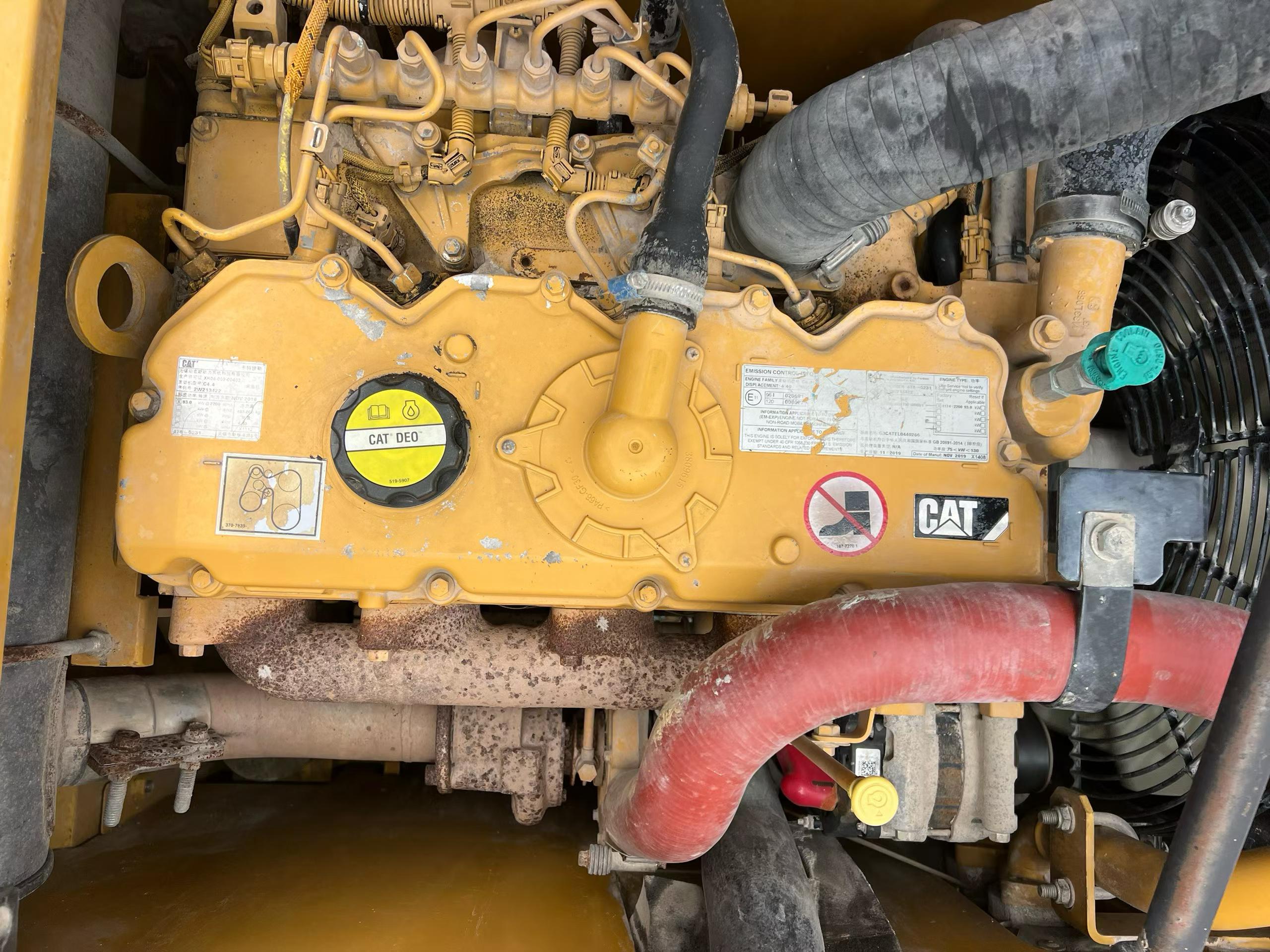 Compre Excavadora Caterpillar 313D Usada / 3