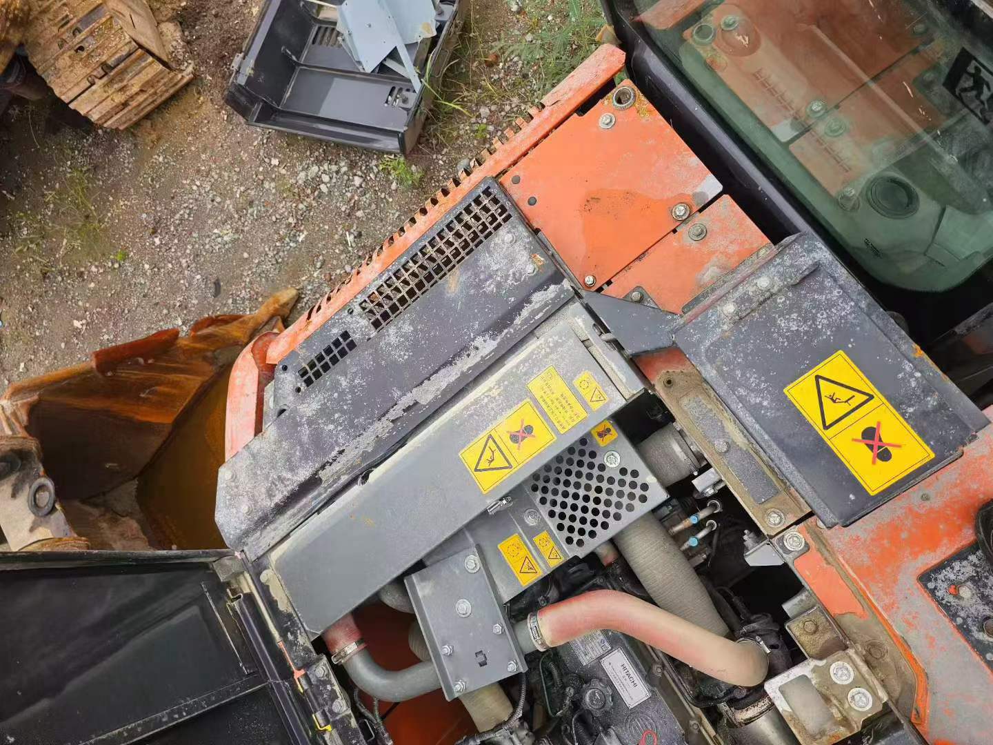 Buy Hitachi EX130H-5 Used Excavator / 3 Buy Hitachi EX130H-5 Used Excavator / 3