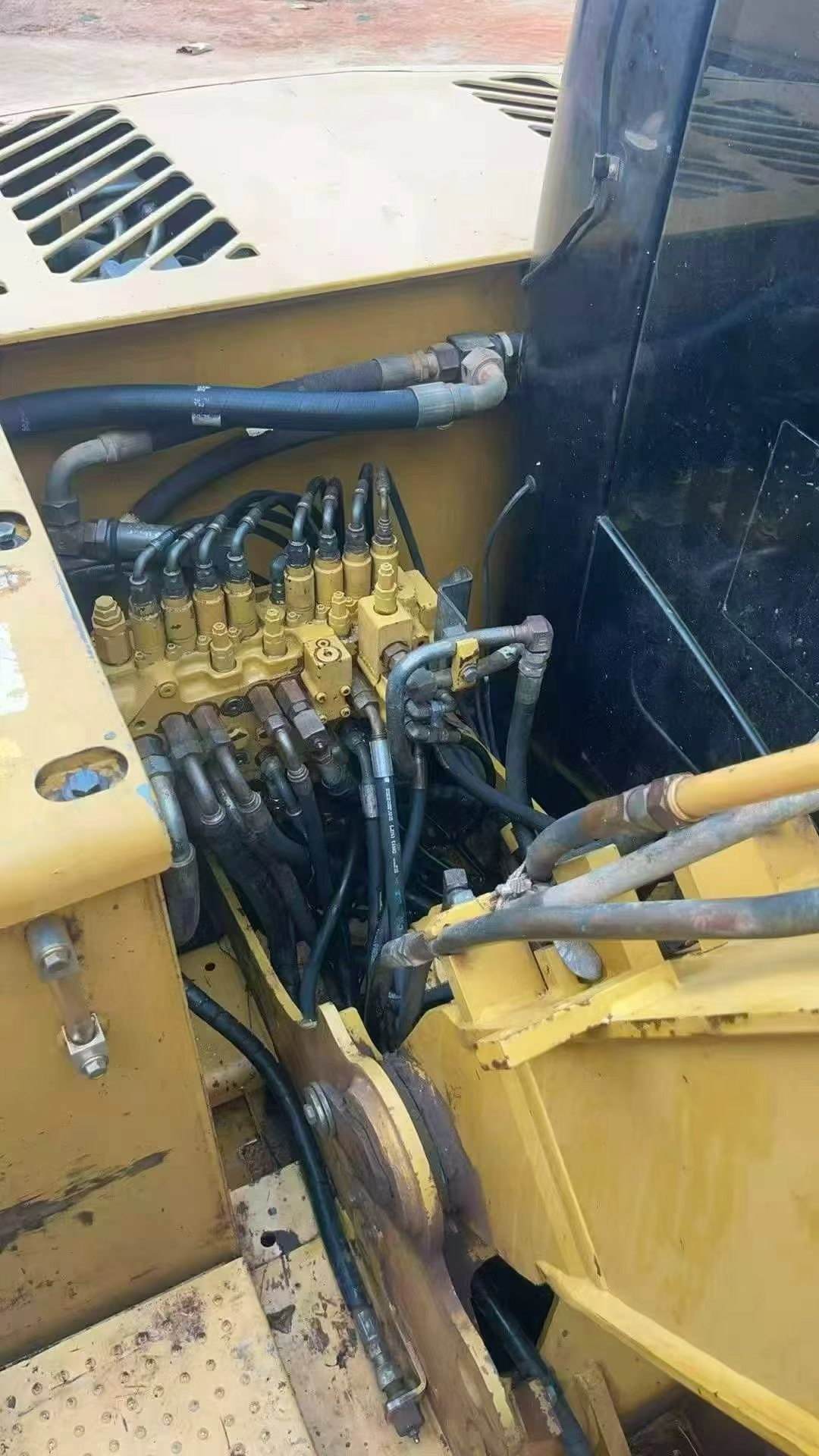 Acheter Pelle Caterpillar 307B d'occasion / 9 Acheter Pelle Caterpillar 307B d'occasion / 9