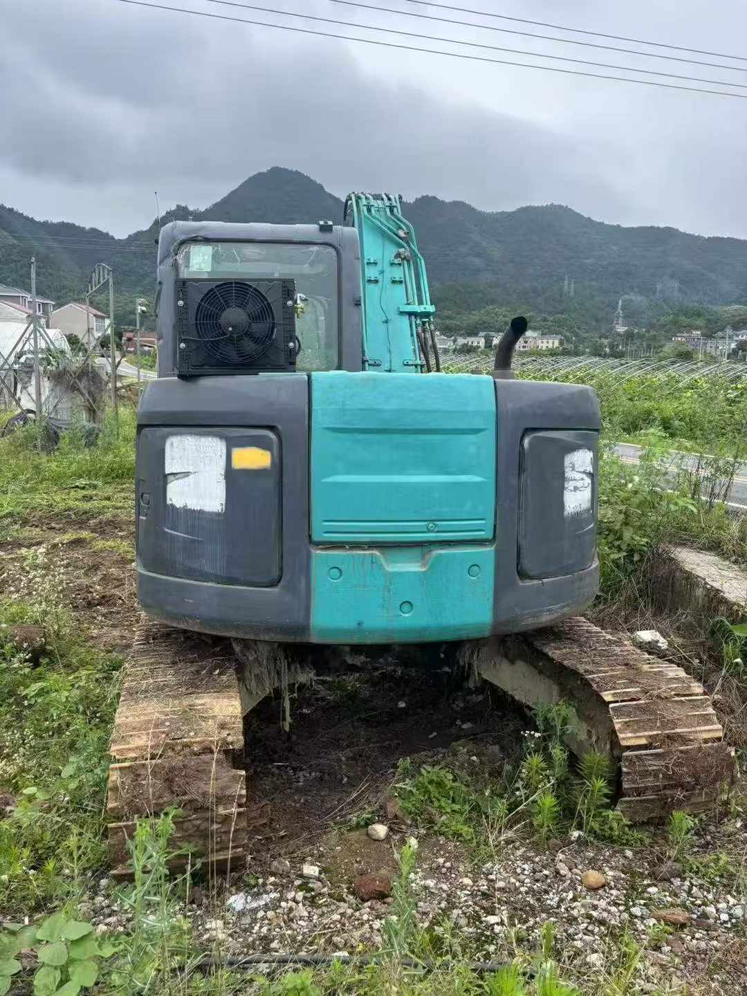 Купить Kobelco SK70SR Подержанный Экскаватор Купить Kobelco SK70SR Подержанный Экскаватор