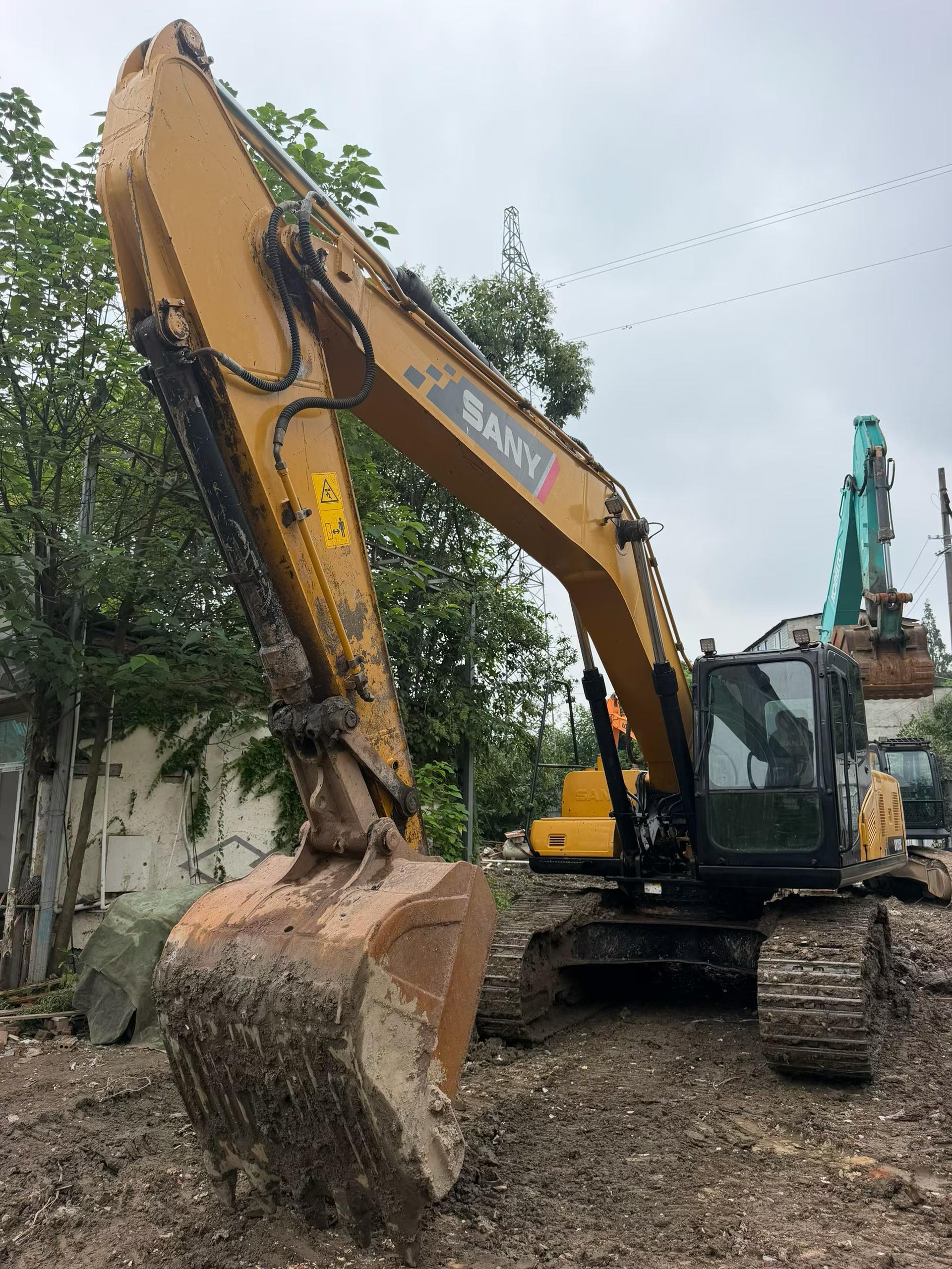 Купить Подержанный Экскаватор Sany SY205C / 8