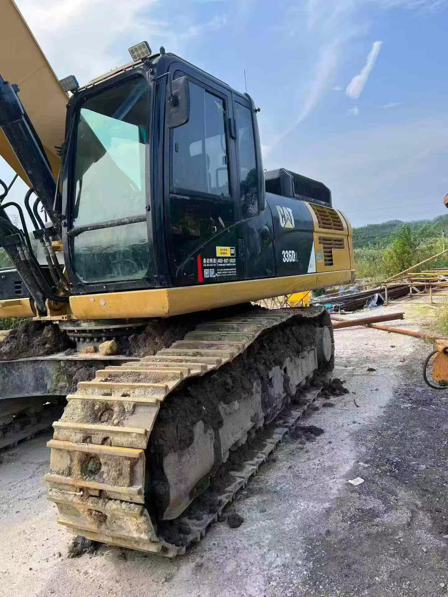 شراء حفارة Caterpillar 336E مستعملة / 2
