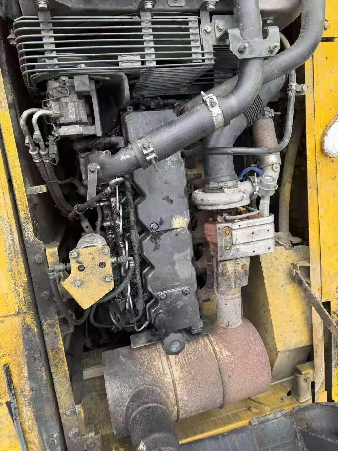 Compre Excavadora Komatsu PC240-6 Usada / 5 Compre Excavadora Komatsu PC240-6 Usada / 5