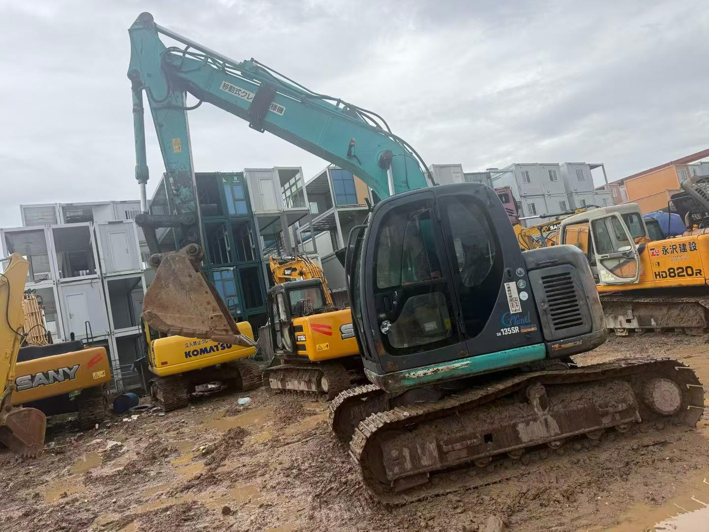 Buy Kobelco SK135 Used Excavator