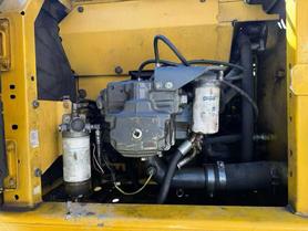 Compre Excavadora Komatsu PC240-6 Usada / 3 Compre Excavadora Komatsu PC240-6 Usada / 3