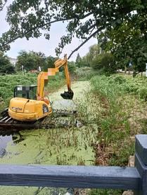 Buy Komatsu PC70 Used Excavator / 2 Buy Komatsu PC70 Used Excavator / 2