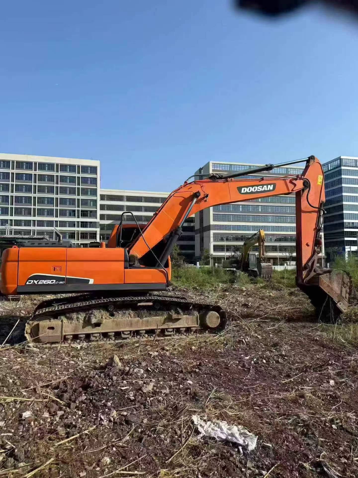 Comprar Doosan DX260LC Usado Escavadeira