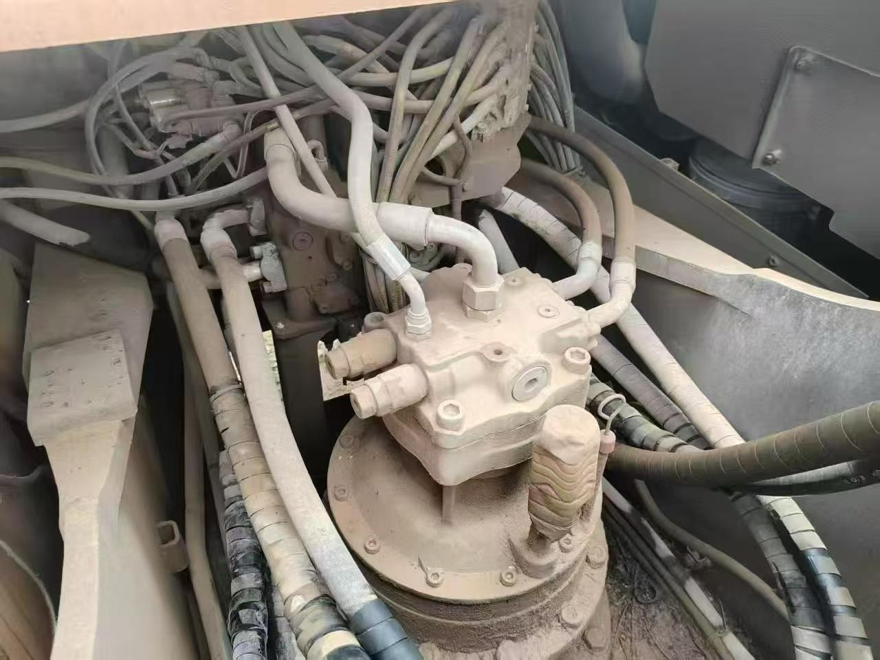 Купить Подержанный Экскаватор Hitachi EX330 / 4