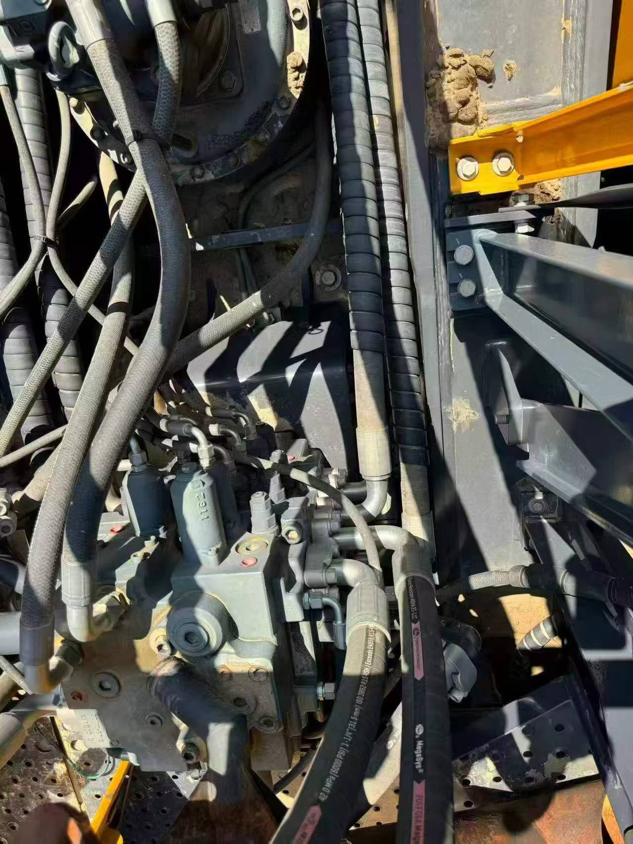 Купить Подержанный Экскаватор XCMG XE950D / 7