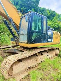 Compre Escavadeira Caterpillar 330B Usada / 3 Compre Escavadeira Caterpillar 330B Usada / 3