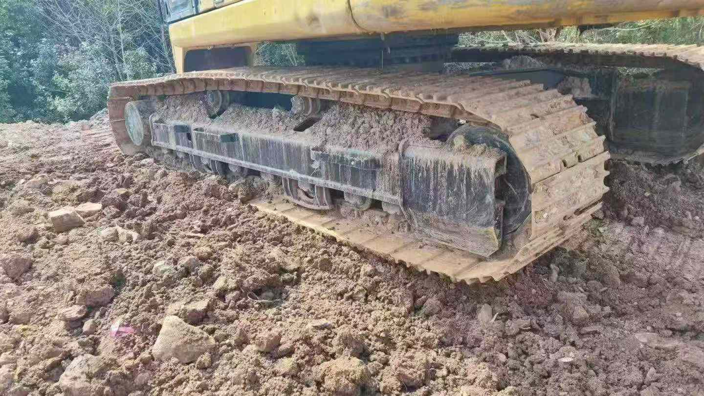Acheter Pelle Caterpillar 323 d'occasion / 7 Acheter Pelle Caterpillar 323 d'occasion / 7
