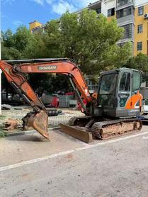 Compre Escavadeira Doosan DH55 Usada / 7 Compre Escavadeira Doosan DH55 Usada / 7