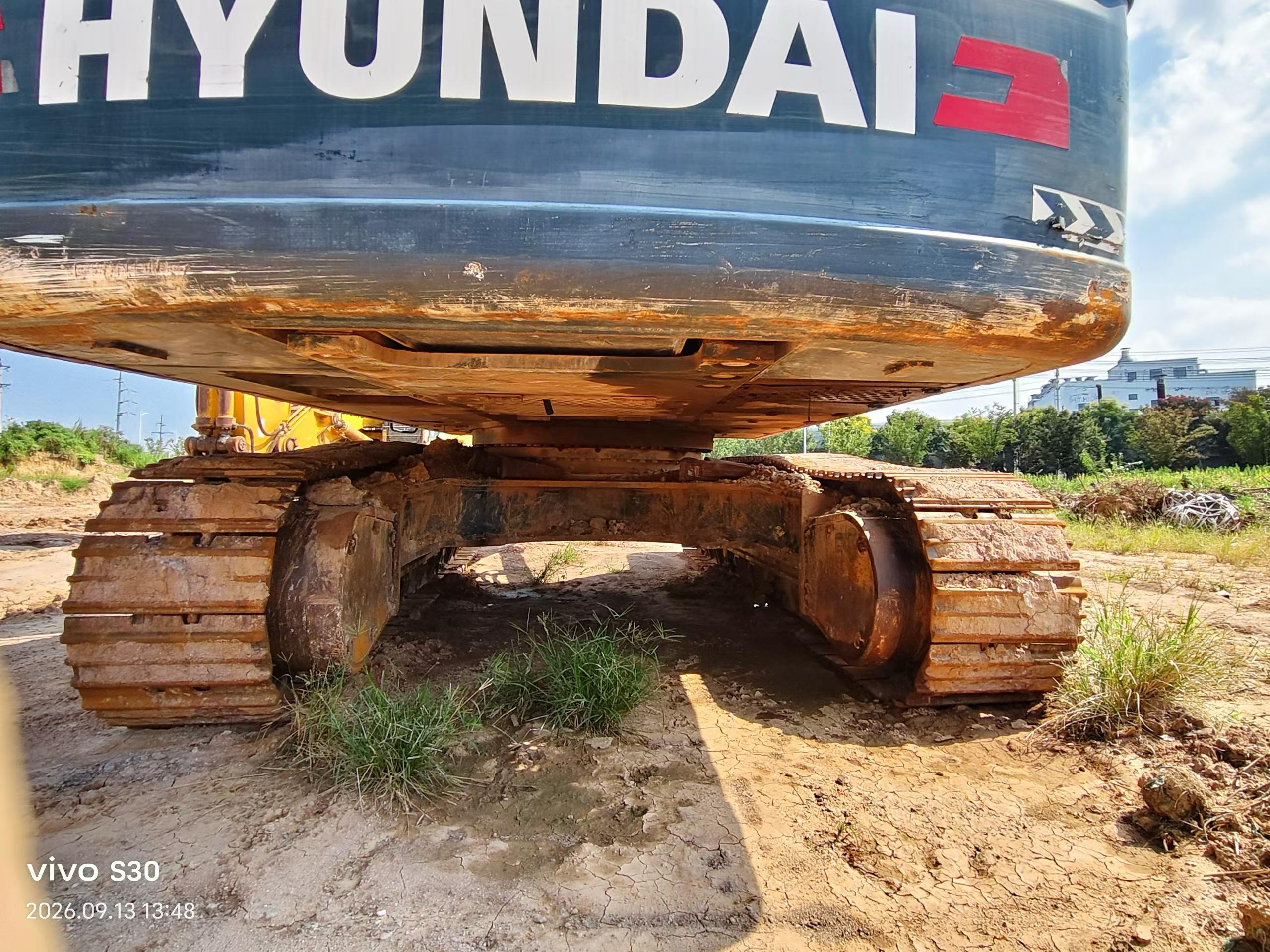 شراء حفارة Hyundai R520LC مستعملة / 3