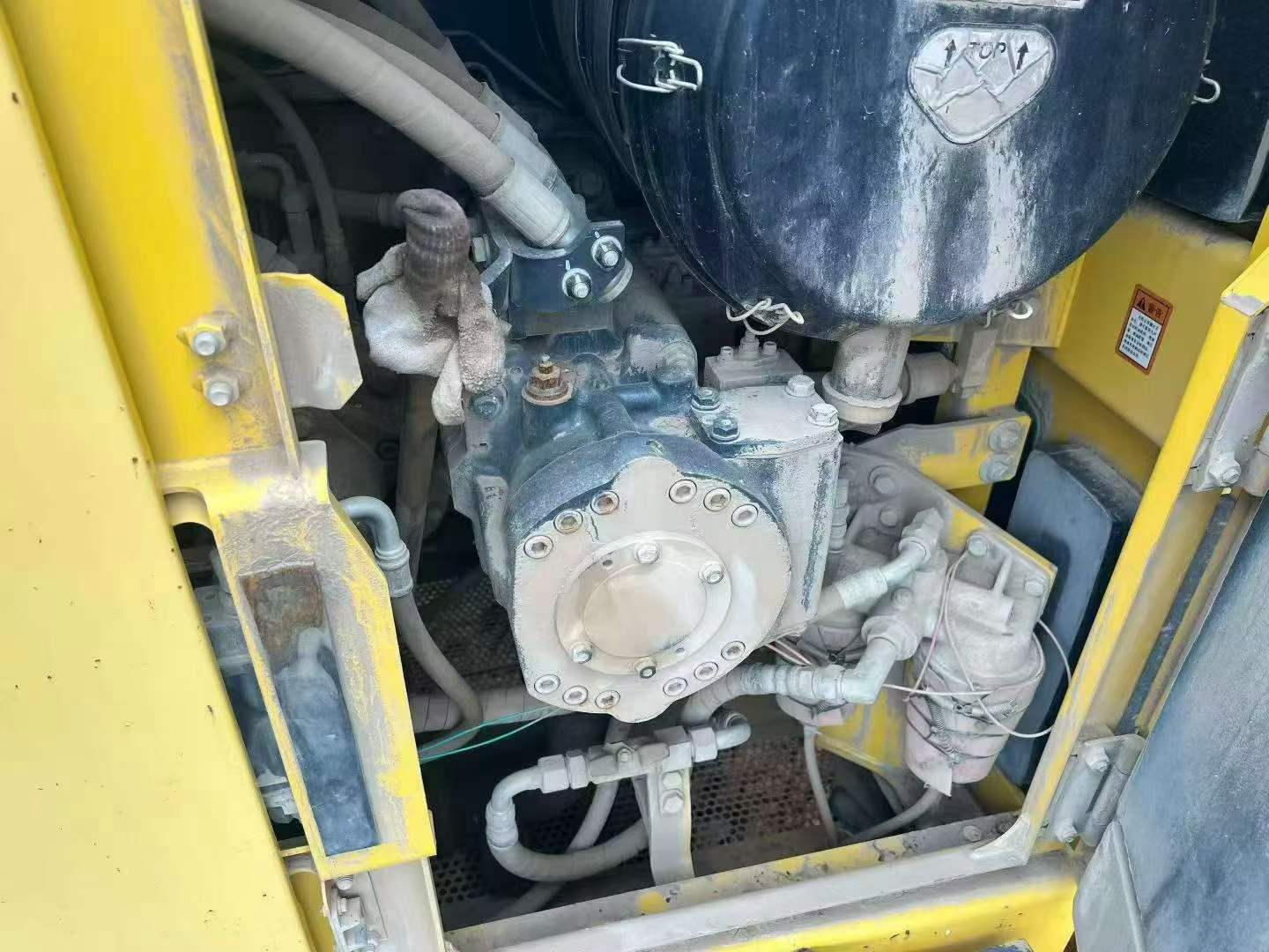 Купить Подержанный Экскаватор Komatsu PC650 / 4
