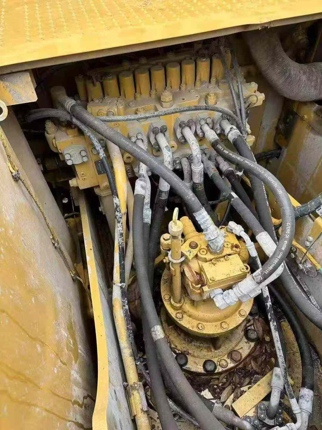Buy Caterpillar 320A Used Excavator / 3 Buy Caterpillar 320A Used Excavator / 3