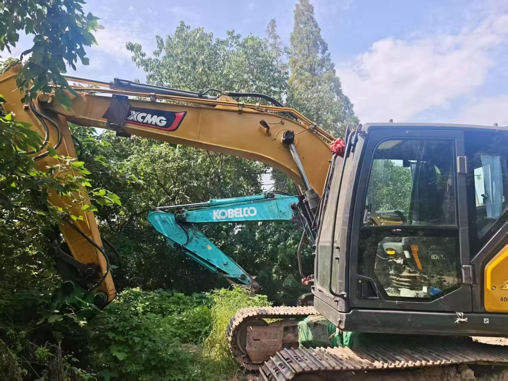 Acheter Pelle XCMG XE135B d'occasion / 4