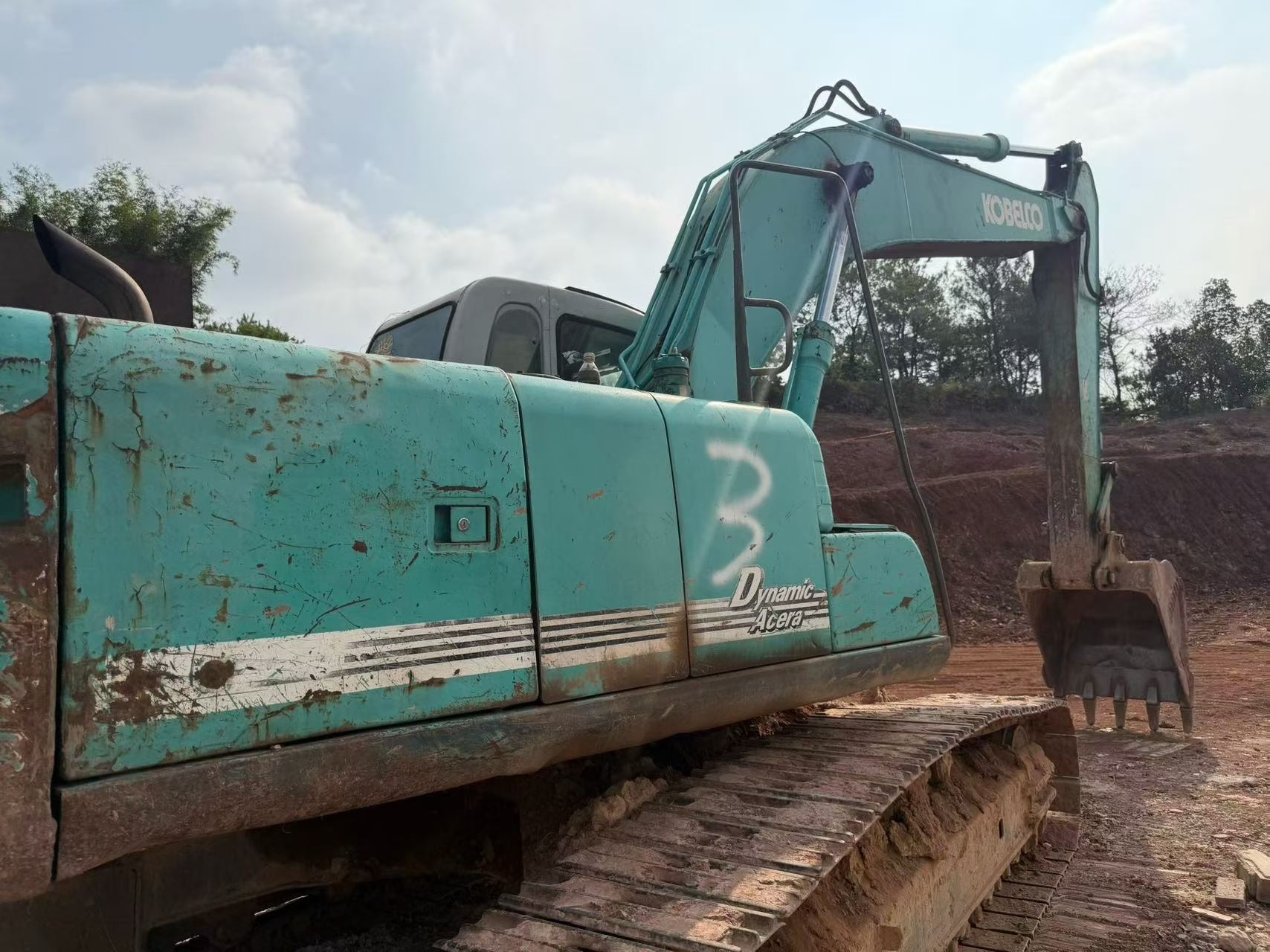 Купить Kobelco SK200-6E Подержанный Экскаватор