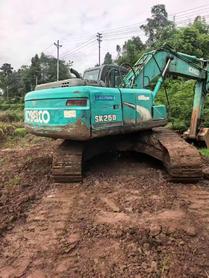 Buy Kobelco SK210-6 Used Excavator / 2 Buy Kobelco SK210-6 Used Excavator / 2