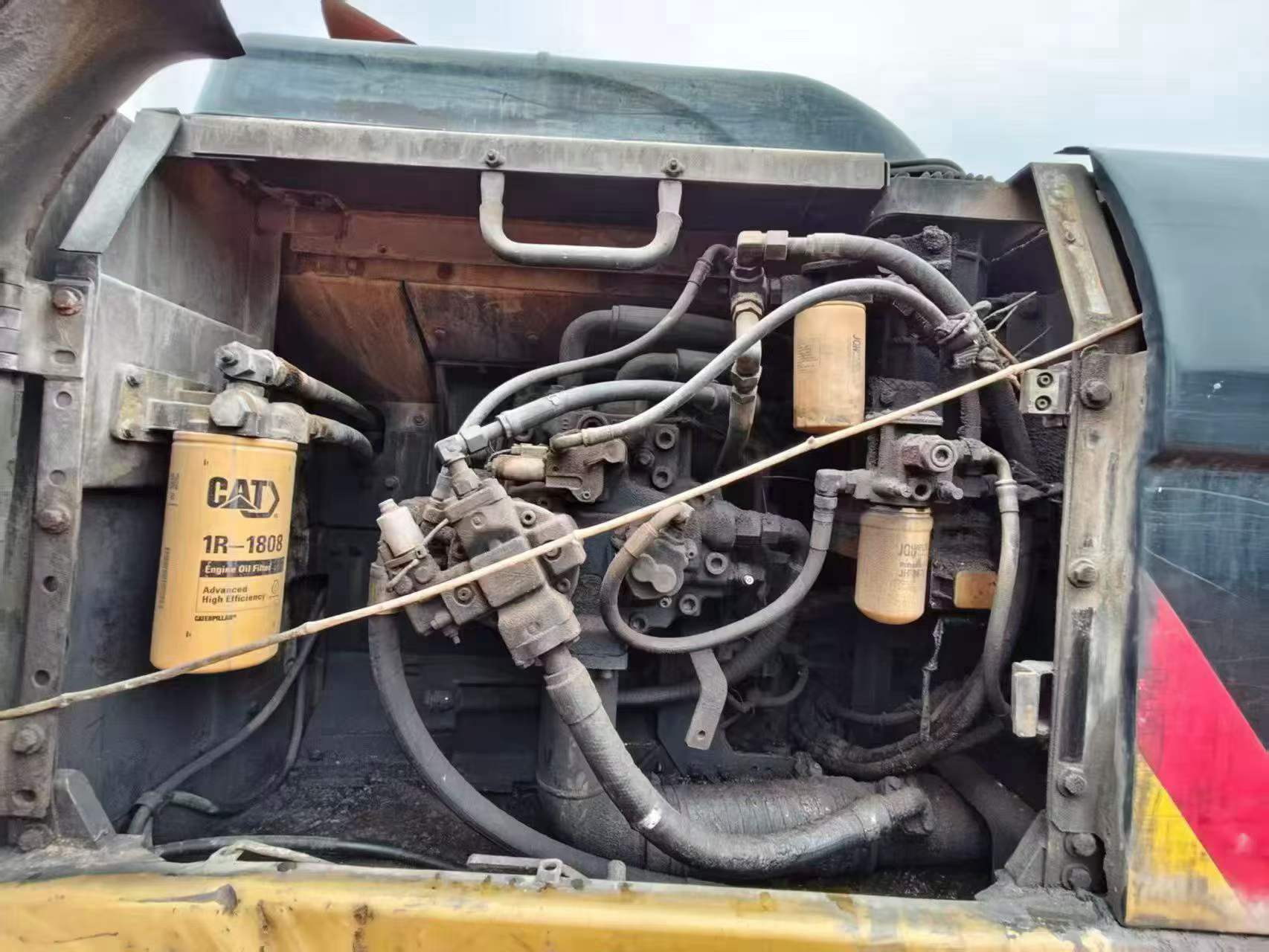 Compre Escavadeira Caterpillar 336DL Usada / 4