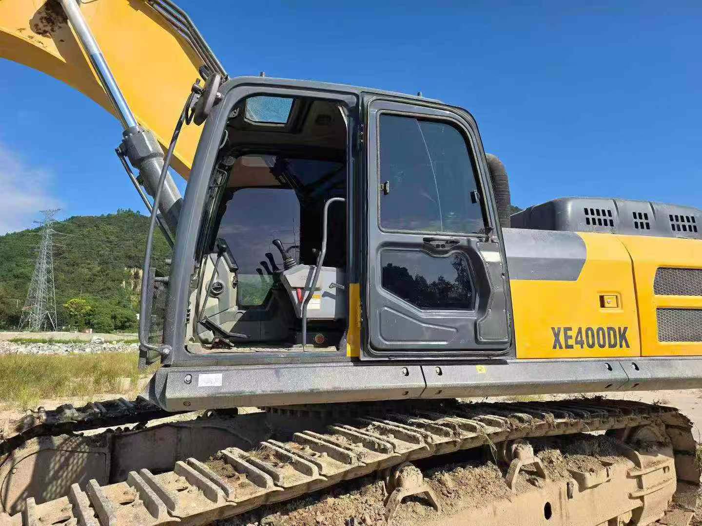 Compre Excavadora XCMG XE400DK Usada / 3