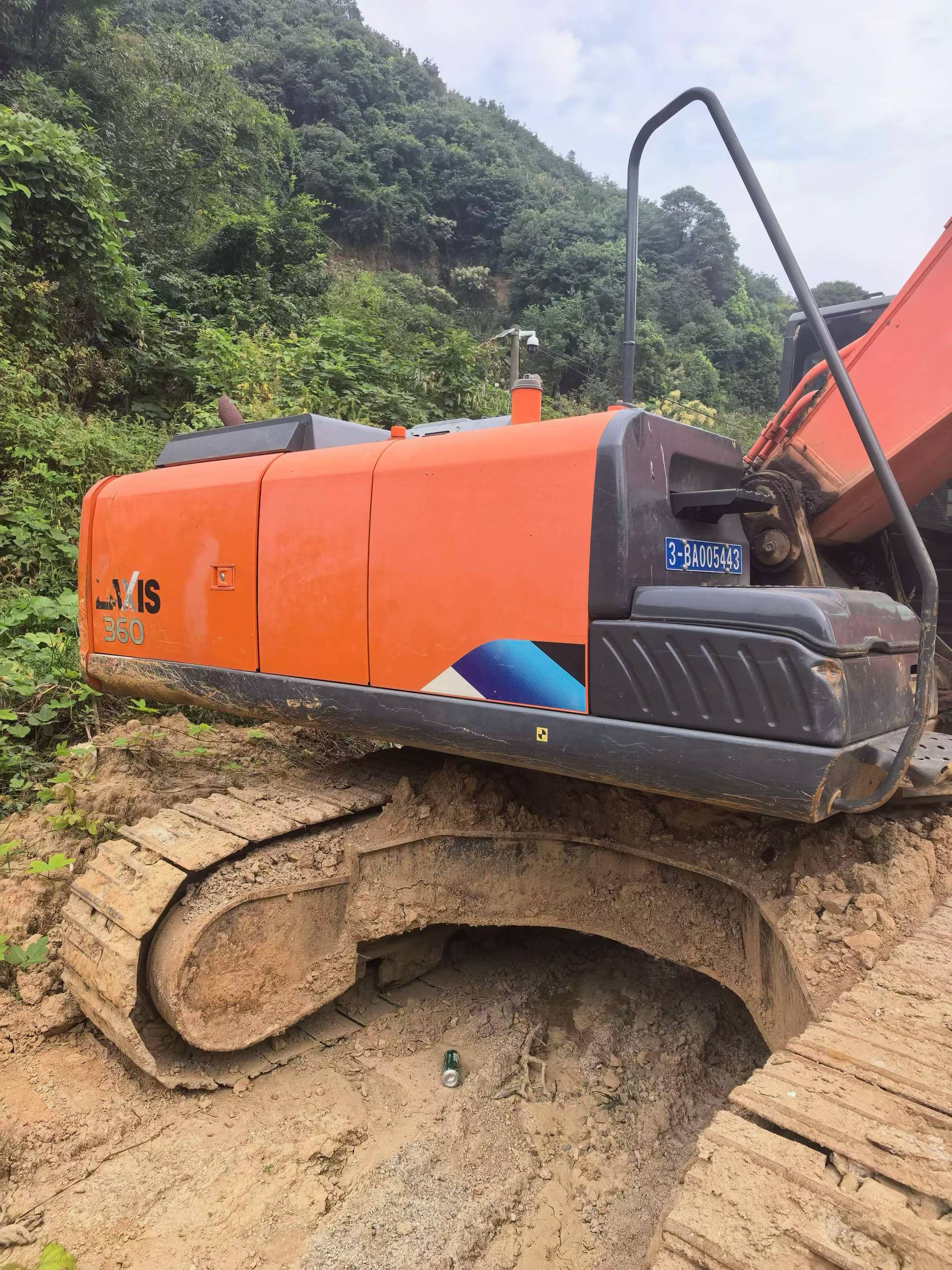 Купить Подержанный Экскаватор Hitachi EX330 / 3