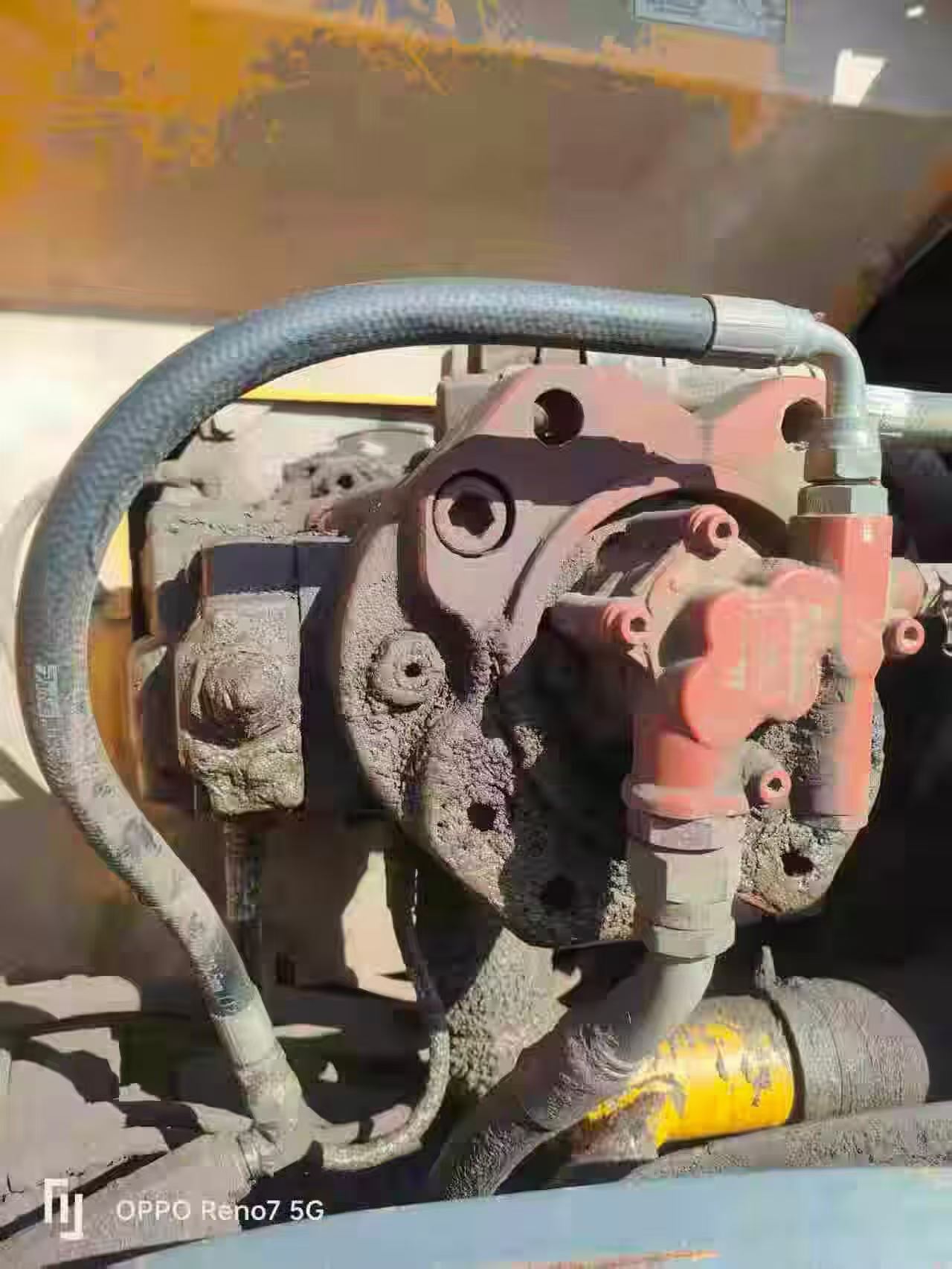 Купить Подержанный Экскаватор Hyundai R215-7 / 8