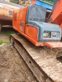 Compre Excavadora Hitachi EX120 Usada / 5 Compre Excavadora Hitachi EX120 Usada / 5