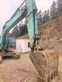 Buy Kobelco SK200-8 Used Excavator / 4 Buy Kobelco SK200-8 Used Excavator / 4