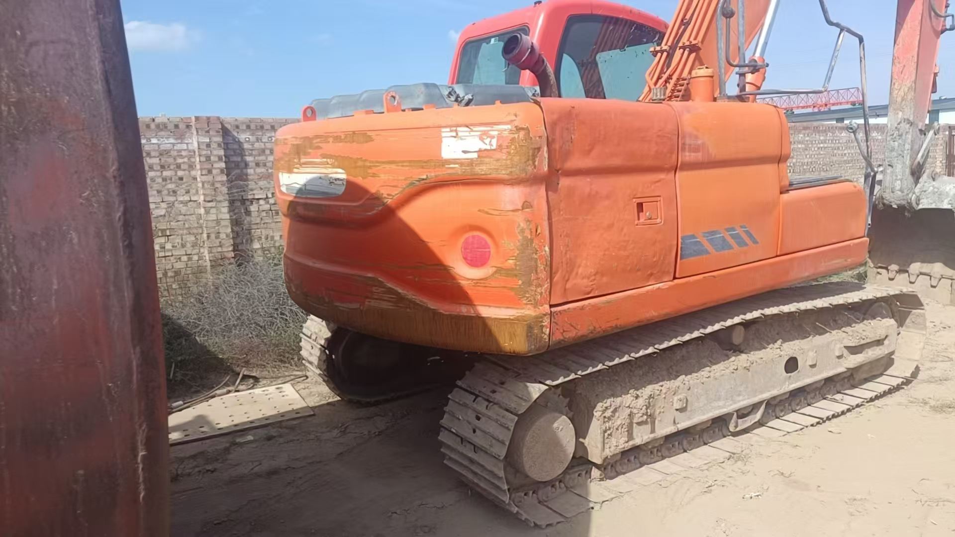 Compre Escavadeira Doosan DH150 Usada / 2 Compre Escavadeira Doosan DH150 Usada / 2