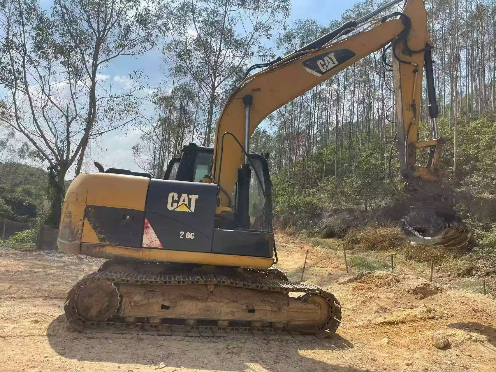 Compre Excavadora Caterpillar 313D Usada / 3