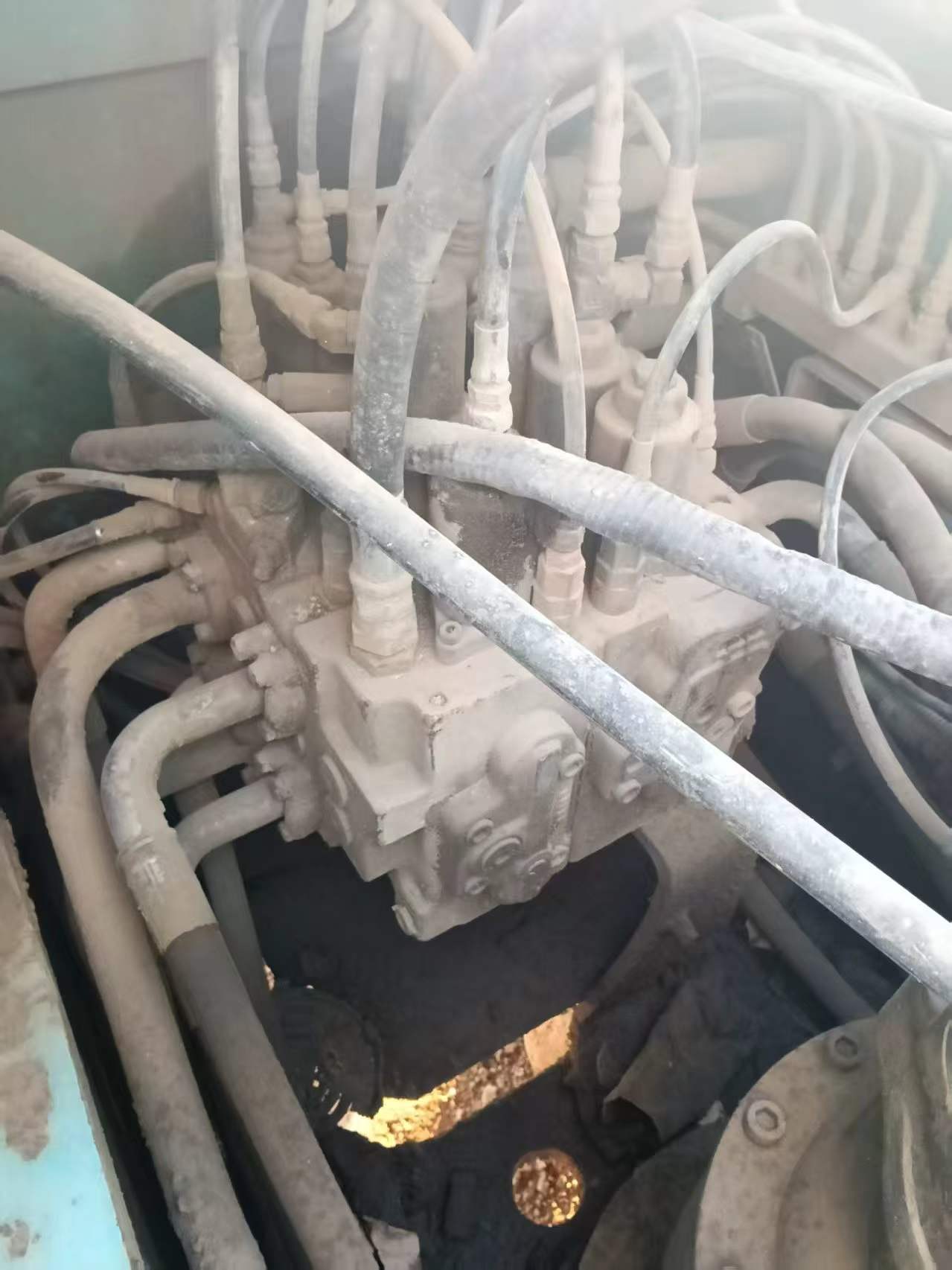 Compre Escavadeira Kobelco SK210 Usada / 7