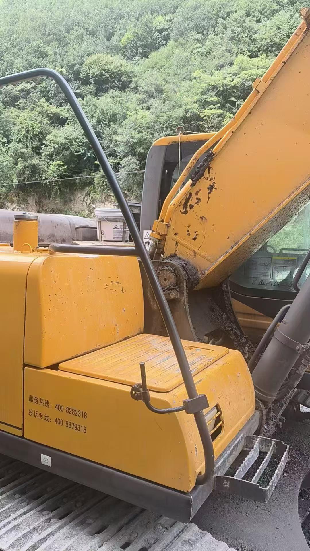 Buy Sany SY215C Used Excavator / 2