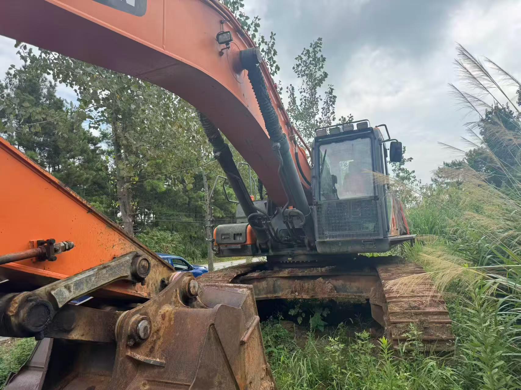 Compre Excavadora Doosan DH500 Usada / 4
