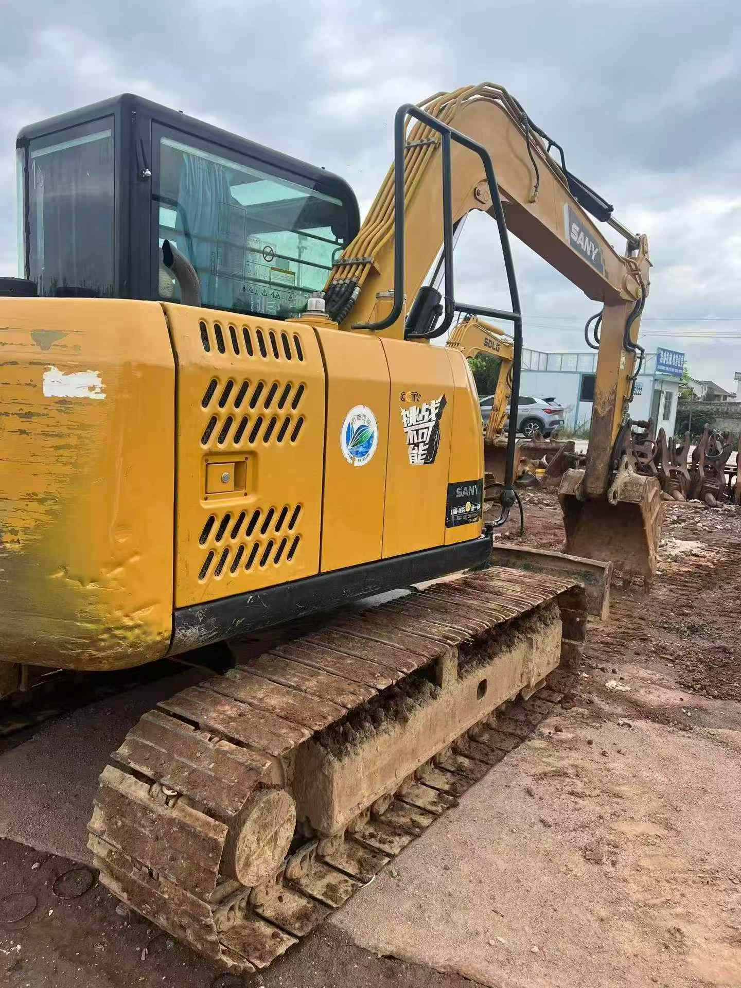 Compre Excavadora Sany SY75C-8 Usada / 3