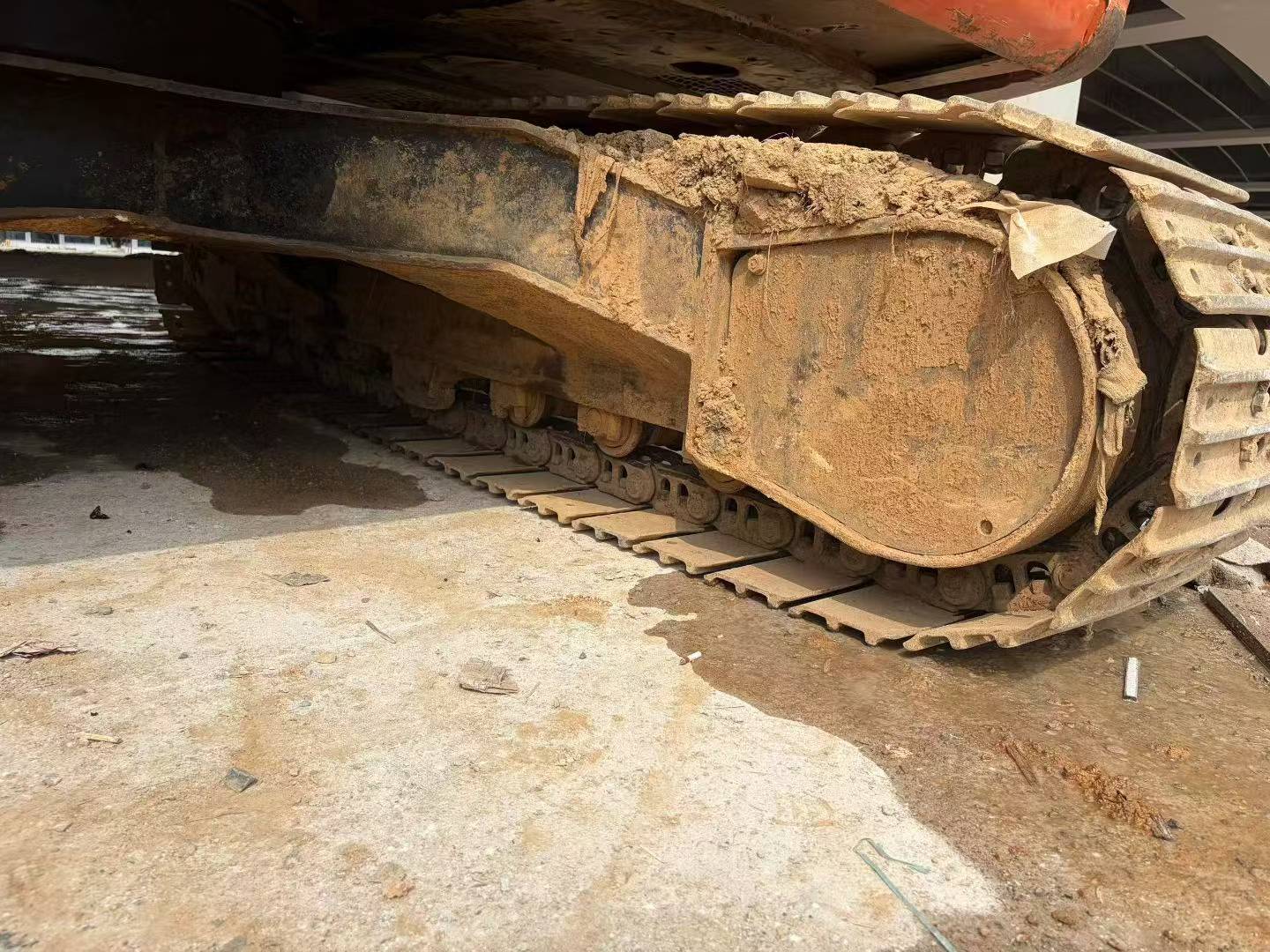 شراء حفارة Hitachi EX120-6 مستعملة / 7