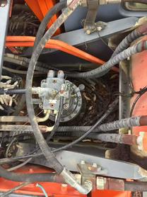 Купить Подержанный Экскаватор Doosan DH300-5 / 5 Купить Подержанный Экскаватор Doosan DH300-5 / 5