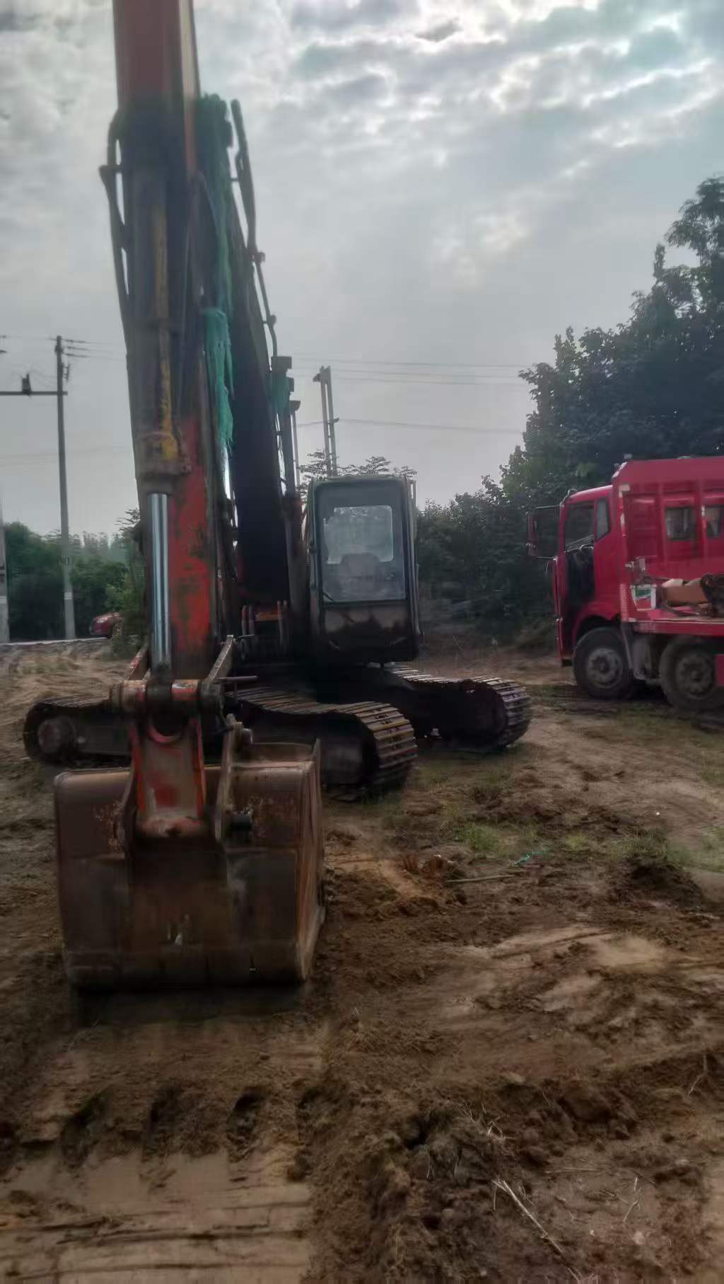 Acheter Pelle Hitachi EX210LC d'occasion / 2