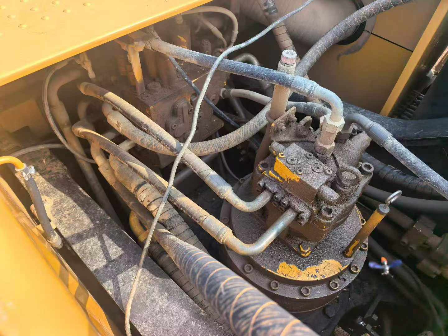 Buy Sany SY305C Used Excavator / 3 Buy Sany SY305C Used Excavator / 3