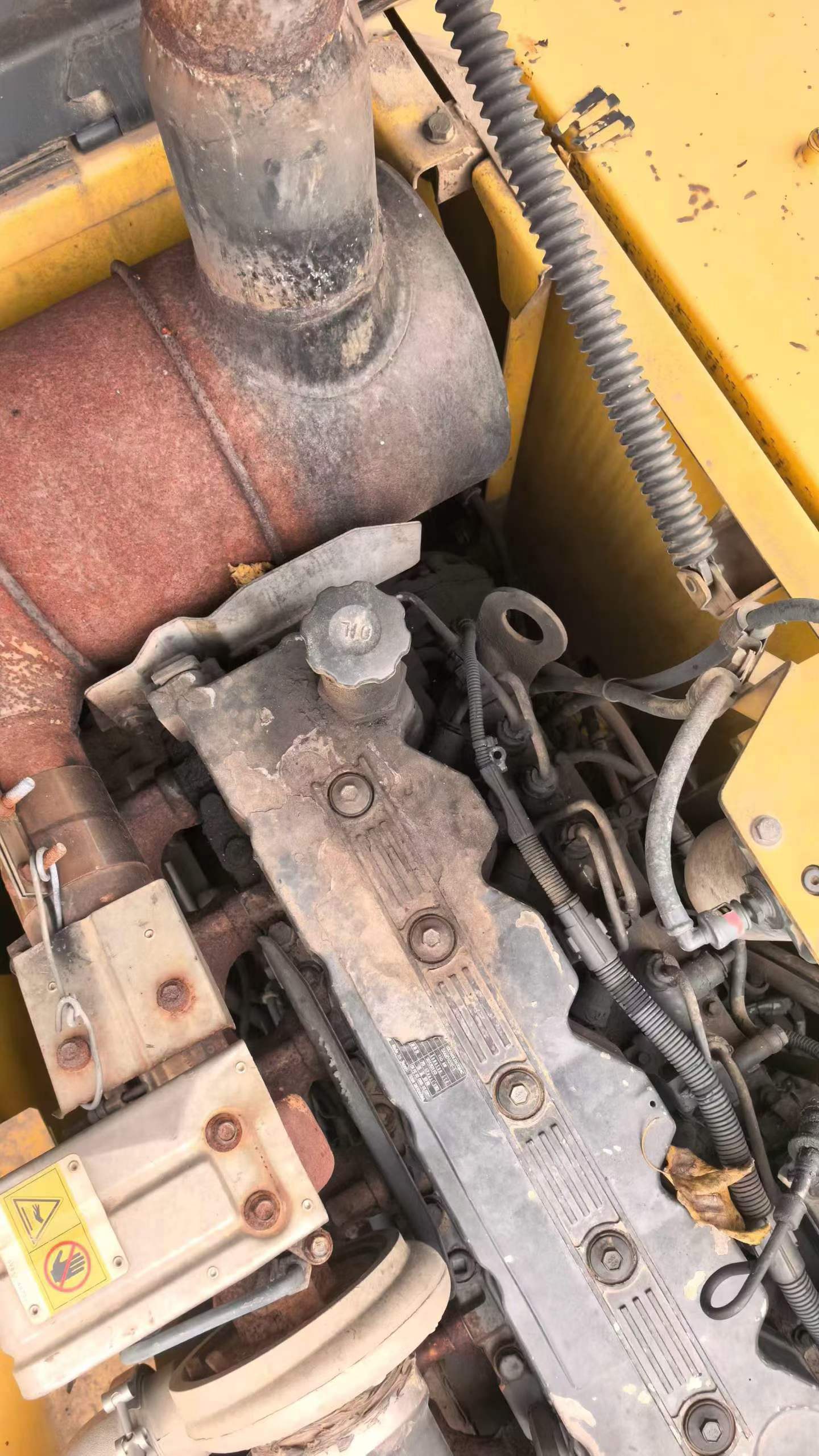 Купить Подержанный Экскаватор Komatsu PC210 / 5