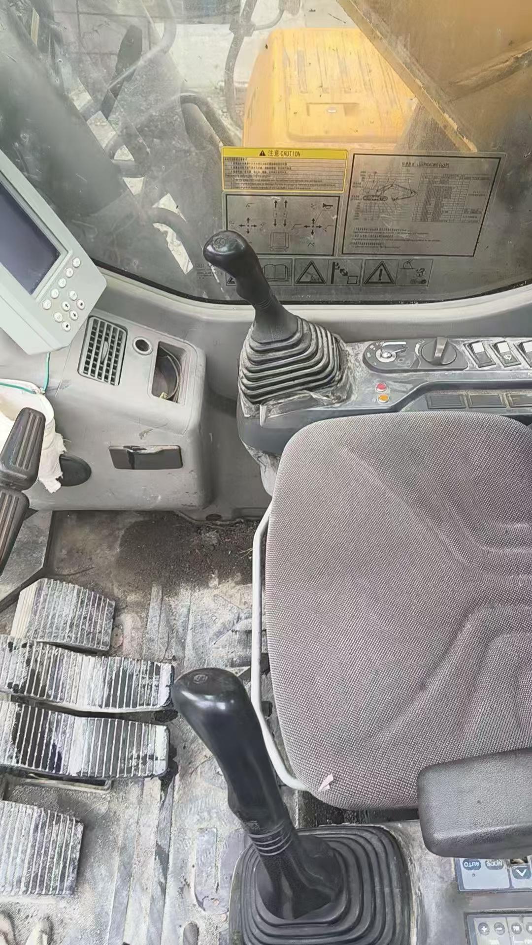 Buy Sany SY215C Used Excavator / 9