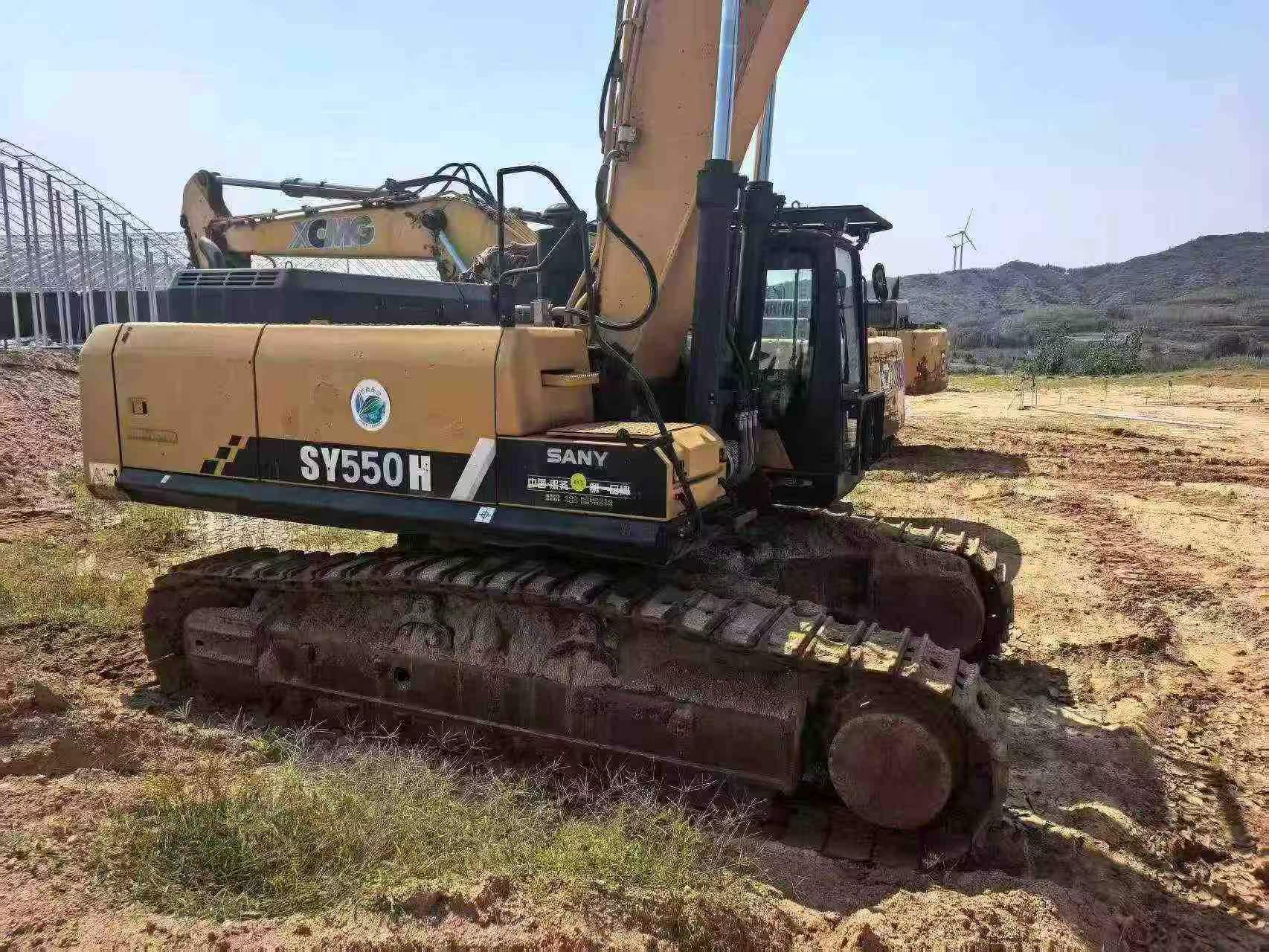 Compre Escavadeira Sany SY485C Usada / 2