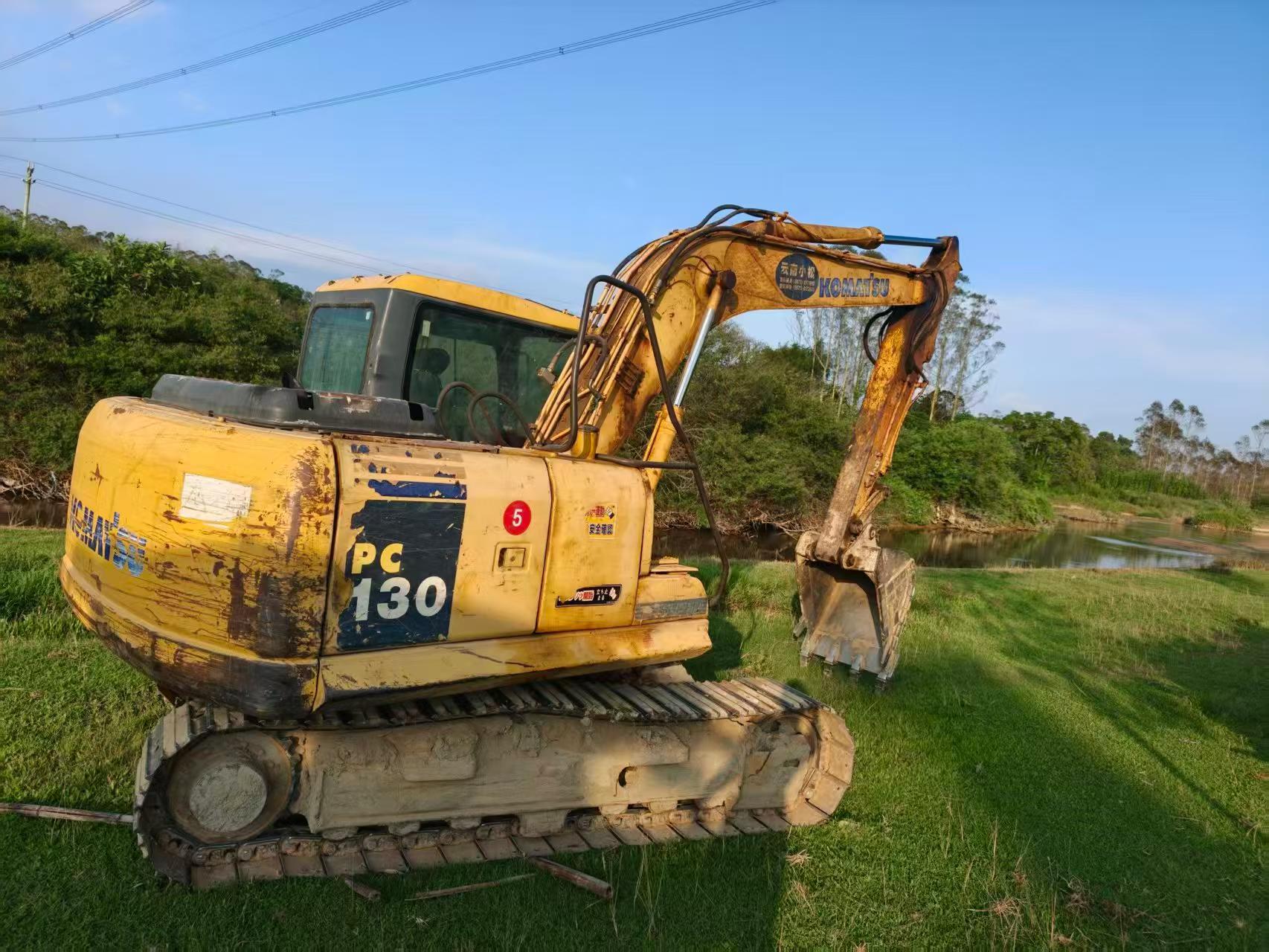 Acheter Pelle Komatsu PC130-7 d'occasion / 2