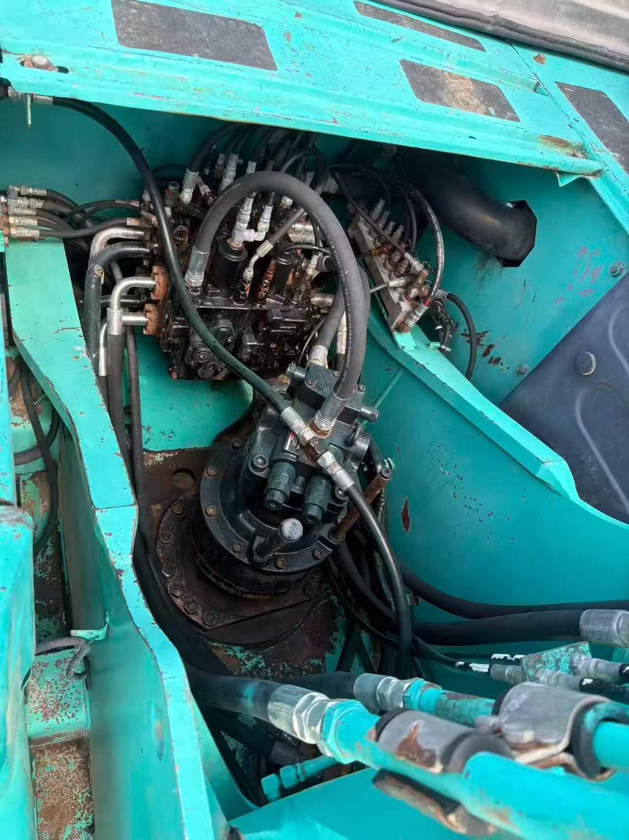 Купить Подержанный Экскаватор Kobelco SK200-2 / 6