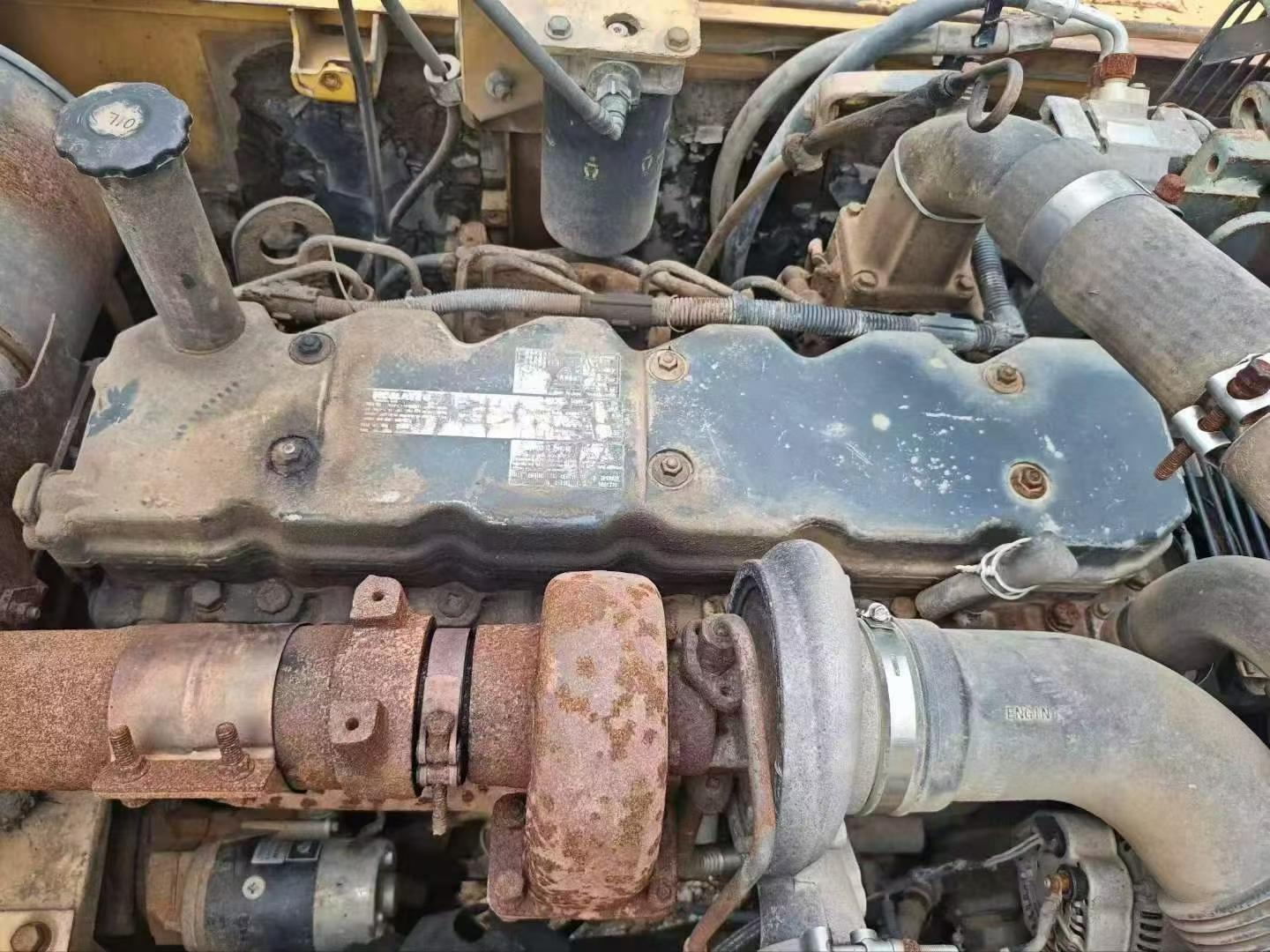 Купить Подержанный Экскаватор Komatsu PC200 / 5